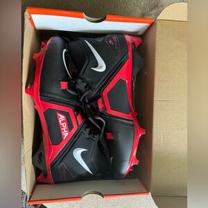 Nike alpha menace pro 3 size 12